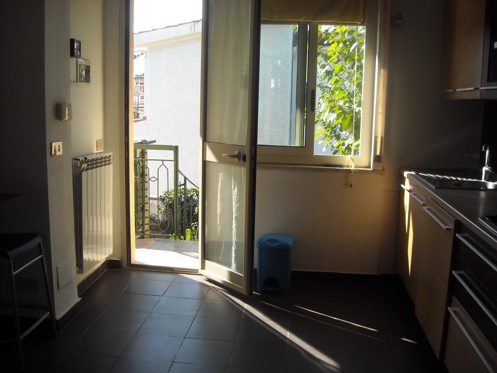 Apartment In A Villa A Mondello Εξωτερικό φωτογραφία