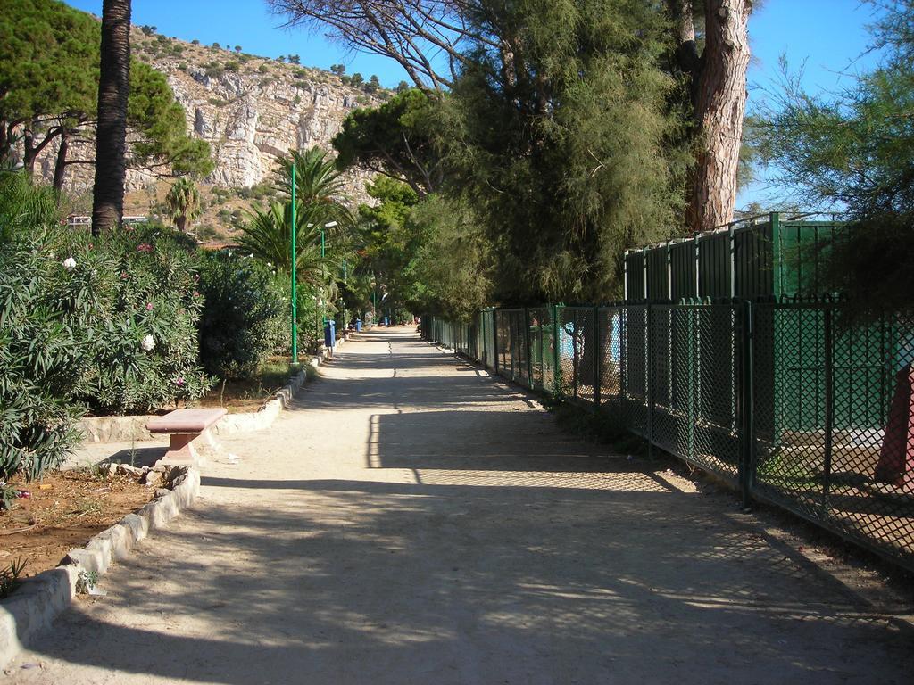 Apartment In A Villa A Mondello Δωμάτιο φωτογραφία