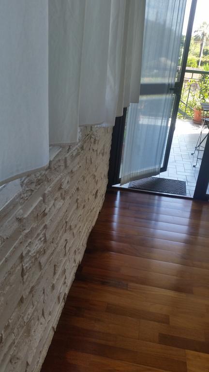 Apartment In A Villa A Mondello Εξωτερικό φωτογραφία