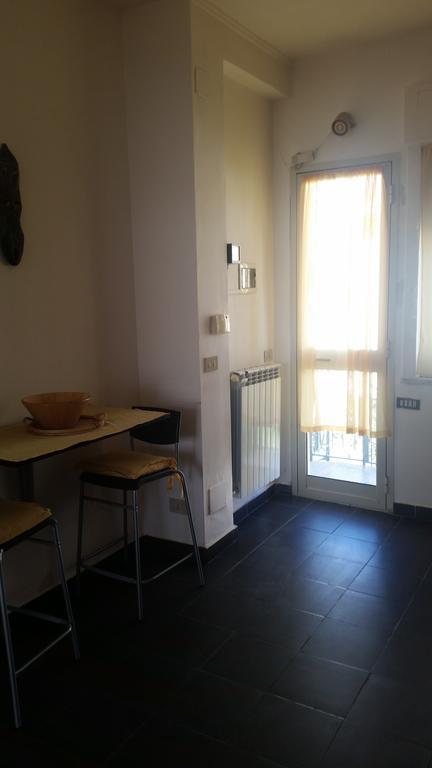 Apartment In A Villa A Mondello Εξωτερικό φωτογραφία