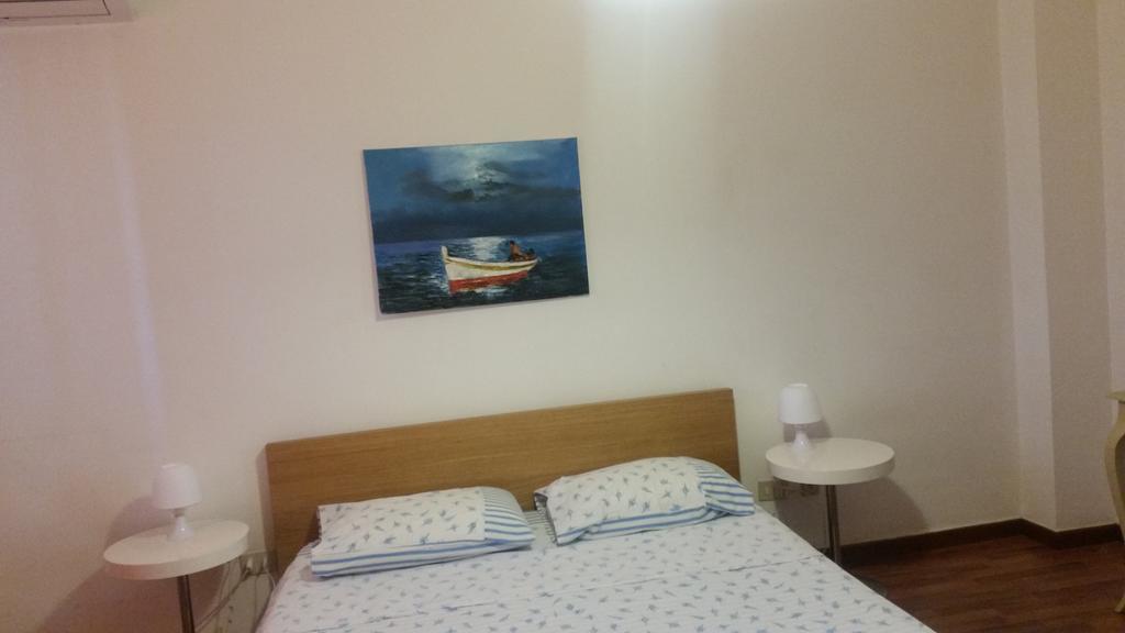 Apartment In A Villa A Mondello Εξωτερικό φωτογραφία